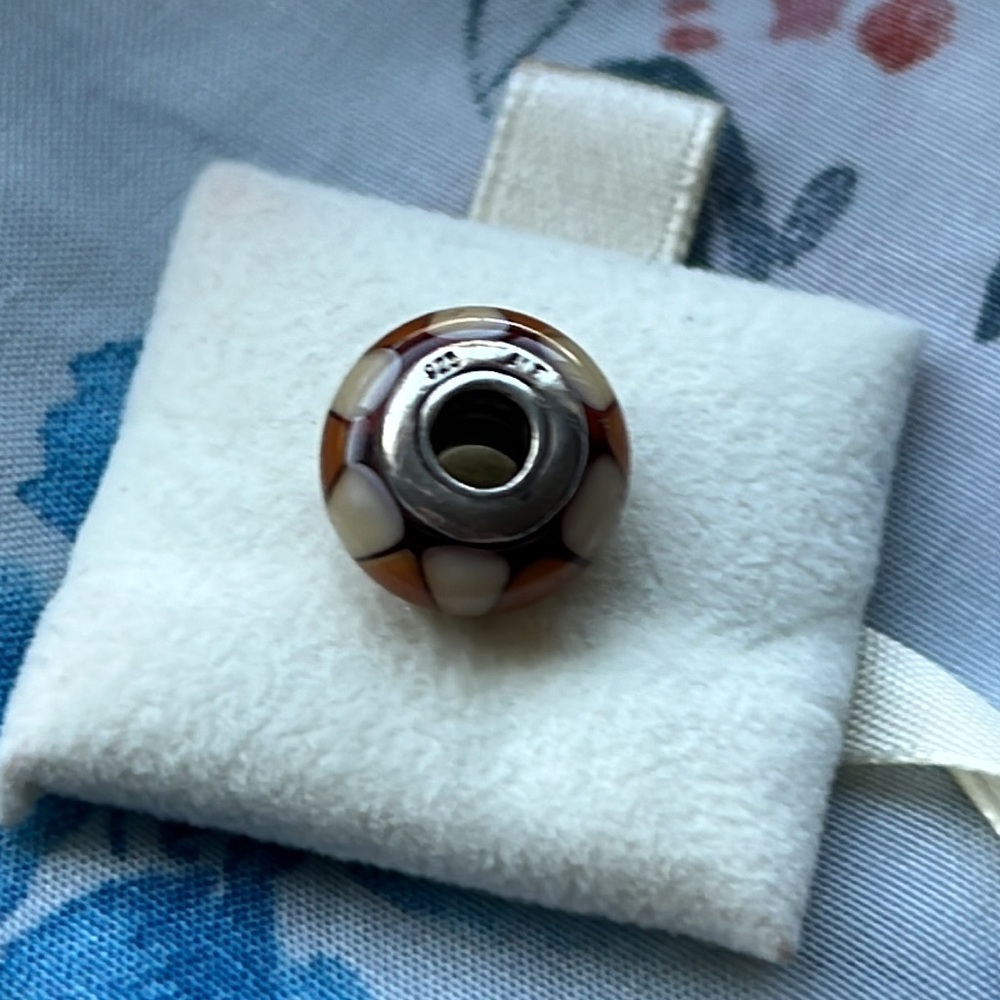 Authentic Pandora Charm - Picture 3 of 4
